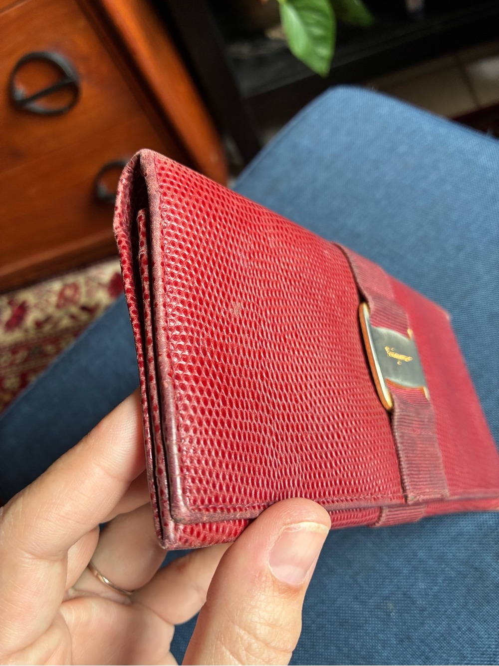 Salvatore Ferragamo Bordeaux Textured Leather Bow-Accent Wallet Purse - Picture 12 of 12